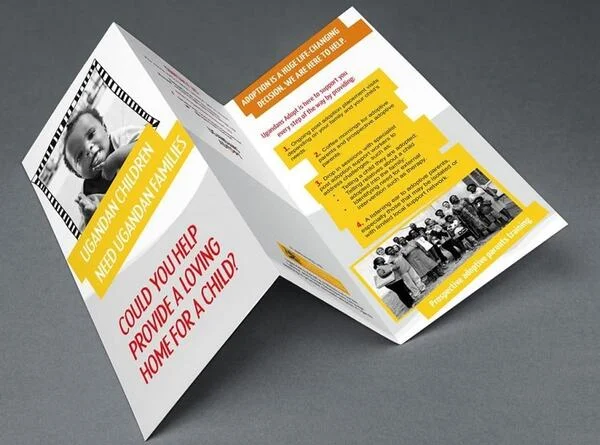 Mẫu Brochure