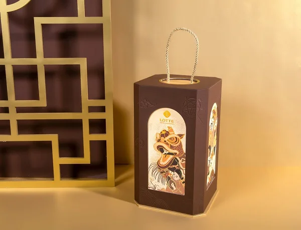 Ấn tượng trước vẻ đẹp thiết kế hộp bánh trung thu Lotte Hotel Hanoi