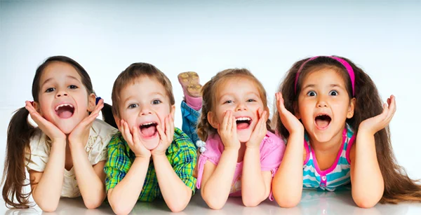 Top 10 mẫu thiệp chúc mừng ngày Quốc tế Thiếu nhi dễ thương nhất