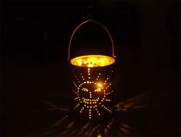 Hướng dẫn cách làm đèn Trung thu handmade cực đơn giản Hướng dẫn cách làm đèn Trung thu handmade cực đơn giản