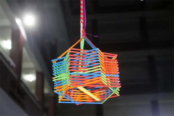 Hướng dẫn cách làm đèn Trung thu handmade cực đơn giản Hướng dẫn cách làm đèn Trung thu handmade cực đơn giản