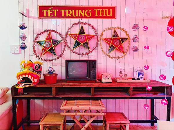 Hướng dẫn cách trang trí đèn Trung thu đẹp và bắt mắt phù hợp từng địa điểm