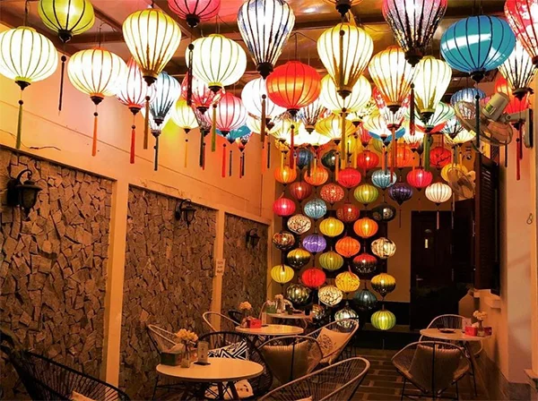 Hướng dẫn cách trang trí đèn Trung thu đẹp và bắt mắt phù hợp từng địa điểm