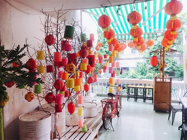 Hướng dẫn cách trang trí đèn Trung thu đẹp và bắt mắt phù hợp từng địa điểm