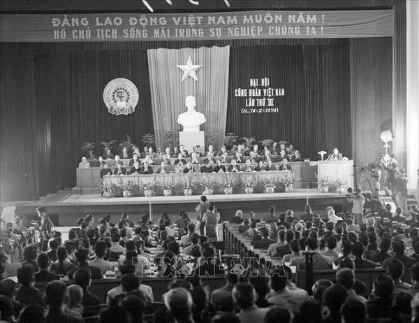 Đại hội Công đoàn Việt Nam lần thứ III