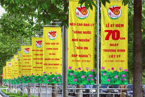 In băng rôn kỷ niệm 74 năm ngày Thương binh Liệt sỹ 1947 - 2021