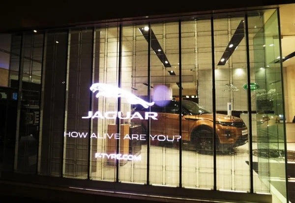 Màn hình LED là gì? So sánh màn hình LED trong nhà và ngoài trời