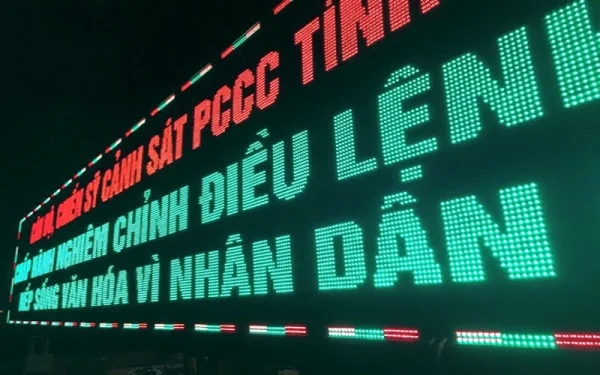 Màn hình LED là gì? So sánh màn hình LED trong nhà và ngoài trời