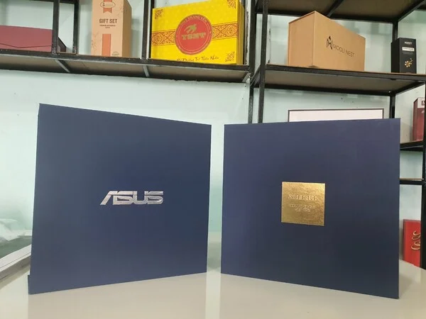 Printgo x ASUS: In hộp cứng nam châm đựng mật ong sang trọng, cao cấp