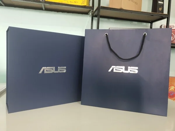 Printgo x ASUS: In hộp cứng nam châm đựng mật ong sang trọng, cao cấp