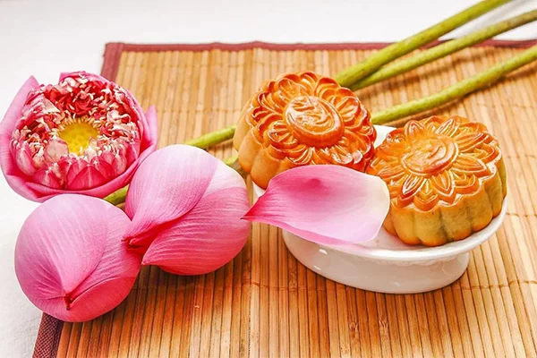 Sự tích bánh Trung thu thú vị các phụ huynh nên kể với bé