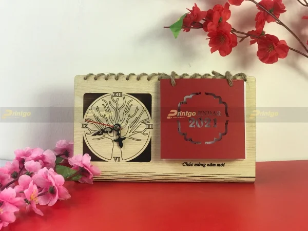 Top 20+ mẫu lịch gỗ độc đáo, ấn tượng nhất năm 2022