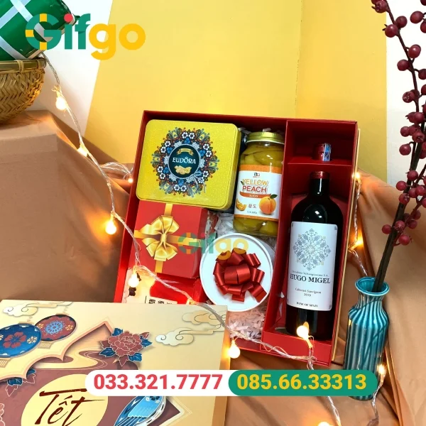 Hướng dẫn cách trang trí hộp quà tết đẹp, đơn giản mà tiết kiệm tại nhà