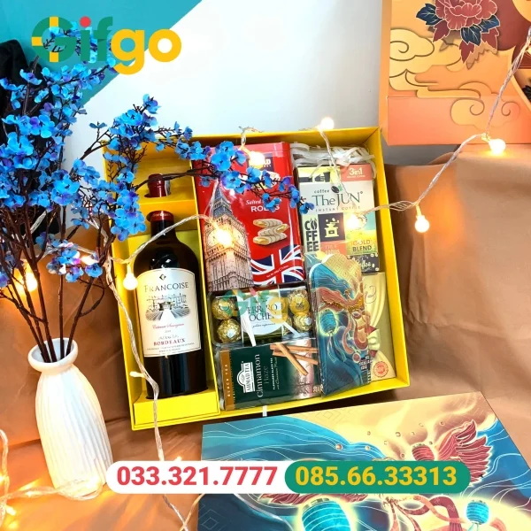 Hướng dẫn cách trang trí hộp quà tết đẹp, đơn giản mà tiết kiệm tại nhà