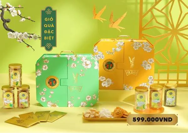 Khám phá chi tiết bộ hộp quà tết Đàm Vĩnh Hưng đang được săn đón trên thị trường