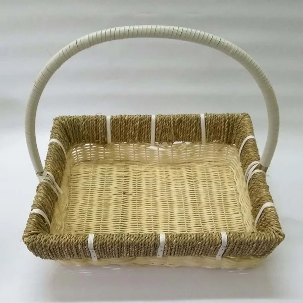 Hướng dẫn cách trang trí hộp quà tết đẹp, đơn giản mà tiết kiệm tại nhà