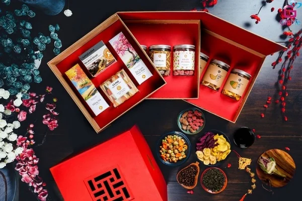 Hướng dẫn cách trang trí hộp quà tết đẹp, đơn giản mà tiết kiệm tại nhà