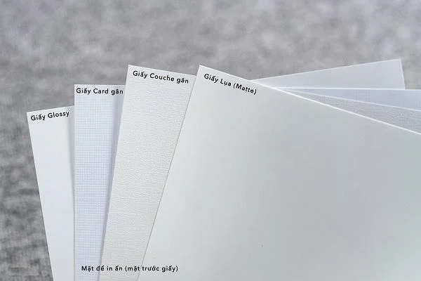 Giấy Glossy là gì?