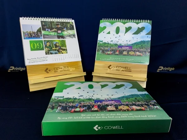 Printgo và Co-Well: In lịch để bàn chân gỗ mang đậm dấu ấn doanh nghiệp