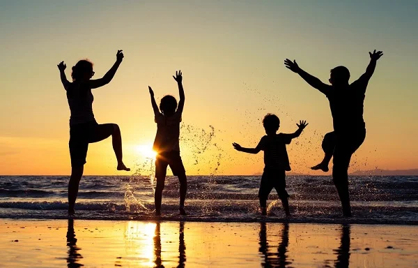 Cha là người luôn hy sinh thầm lặng, mong muốn dành những điều tốt đẹp nhất cho gia đình của mình