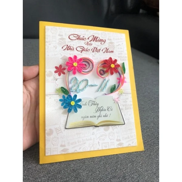 Mẫu thiệp 20/11 handmade 3D trang trí hoa, chữ số được uốn từ dây