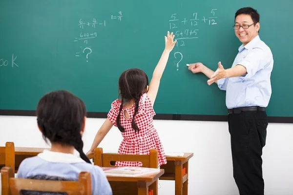 Ngày 20/11 diễn ra vô cùng ý nghĩa với cả thầy và trò
