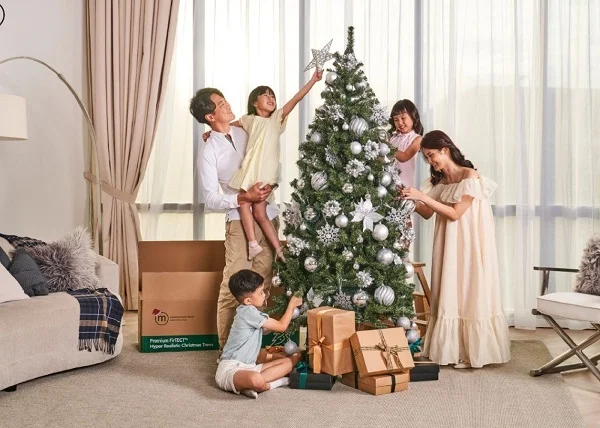 Những mẫu cây thông Noel đẹp