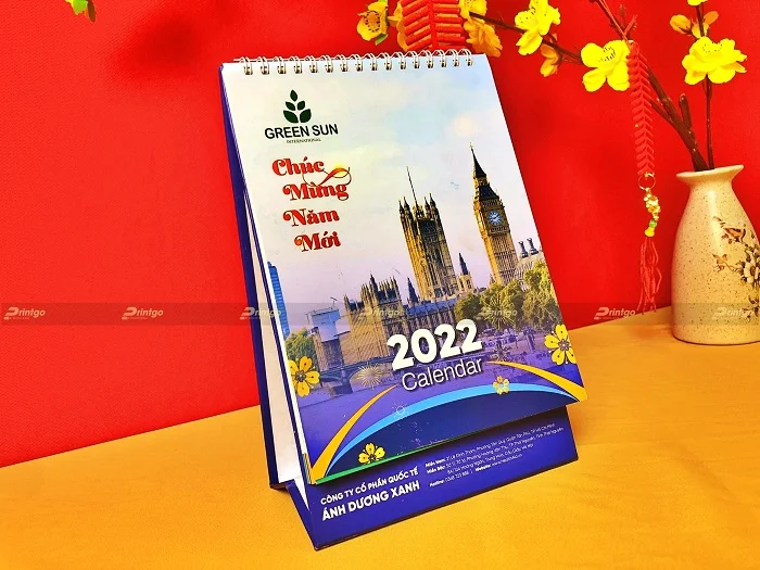 Green Sun và Printgo: In lịch để bàn độc quyền mang dấu ấn thương hiệu