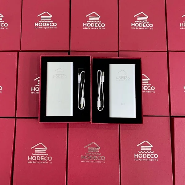 Sạc dự phòng làm quà tặng thương hiệu