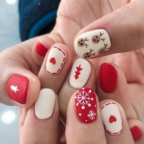Nail giáng sinh