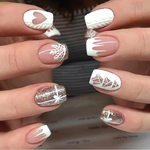 Nail giáng sinh đơn giản