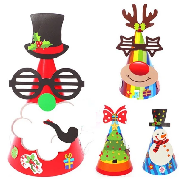 Nón ông già Noel nhiều màu sắc