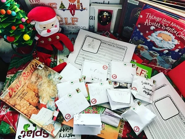 Mẫu thư gửi ông già Noel được làm bằng tay