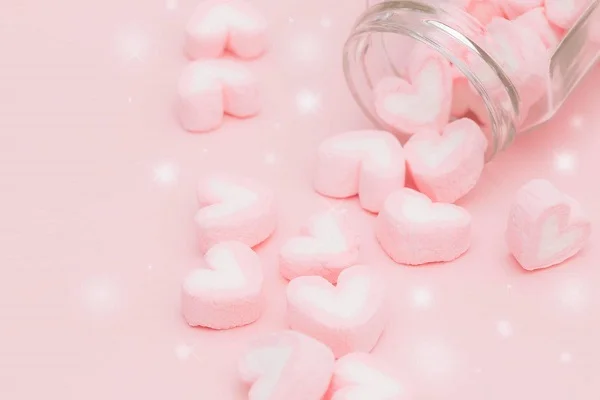 14 3 là Valentine gì?