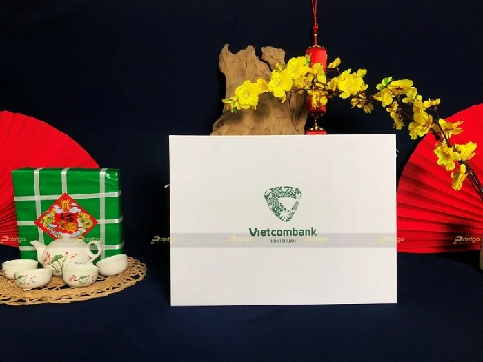 Vietcombank Ninh Thuận và Printgo: Thiết kế và in hộp quà tết tô đậm phong cách thương hiệu