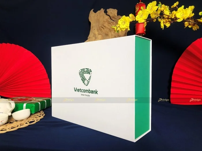 Vietcombank Ninh Thuận và Printgo: Thiết kế và in hộp quà tết tô đậm phong cách thương hiệu
