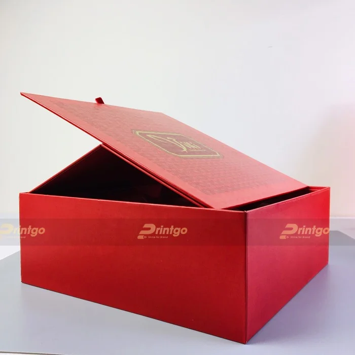Hộp carton lạnh, kiểu dáng đặc biệt, đựng yến sào của thương hiệu Viki
