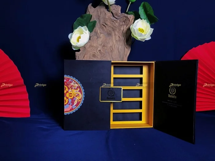 Hộp carton lạnh, kiểu dáng cánh bướm, đựng đông trùng hạ thảo của thương hiệu Ikimoto
