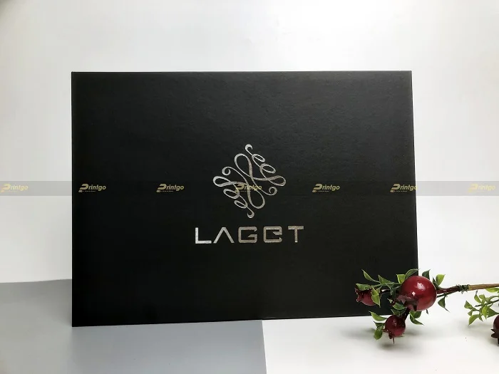 LAGET và Printgo: Thiết kế và in hộp đựng quần áo cho thương hiệu thời trang cao cấp