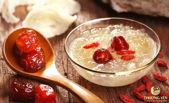 Bật mí 3 cách làm tổ yến chưng đường phèn thơm ngon, bổ dưỡng