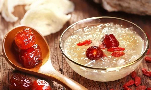 Tổ yến thô là gì? Những điều cần biết về tổ yến thô