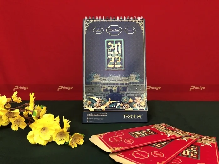 Tranna và Printgo: Thiết kế và in bộ ấn phẩm tết tri ân khách hàng của thương hiệu mỹ phẩm cao cấp