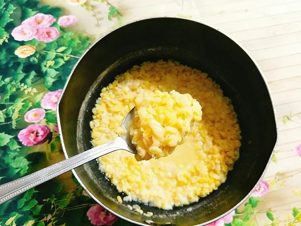 Cách làm bánh trung thu không cần khuôn tại nhà - Dễ làm mà thơm ngon