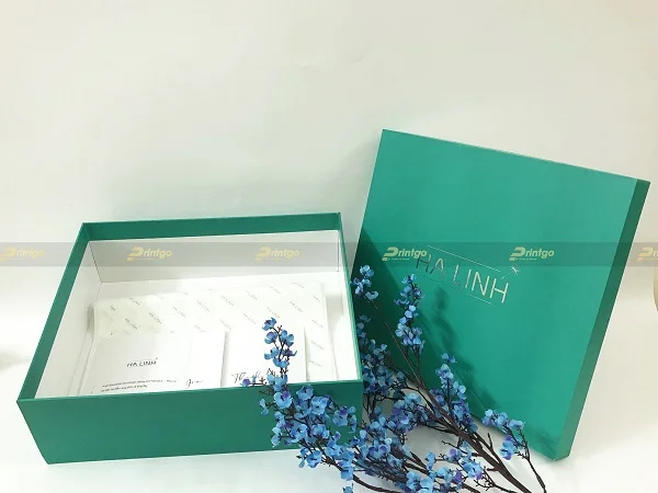 Ha Linh và Printgo: Thiết kế và in hộp đựng quần áo thời trang cao cấp