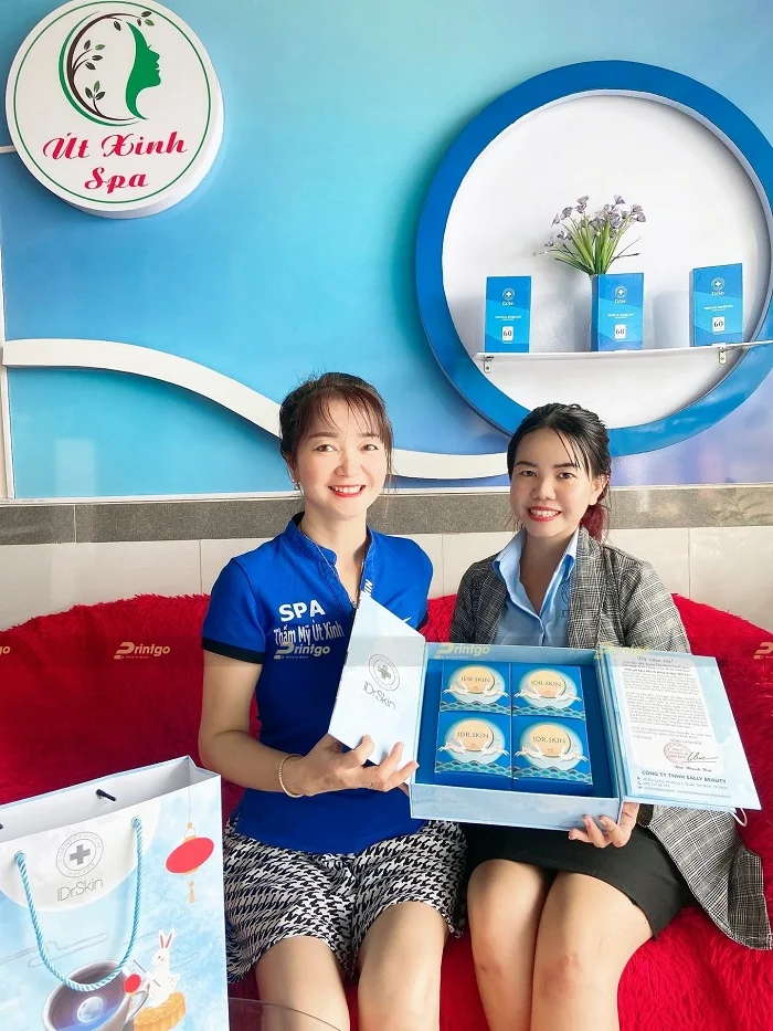 IDR.SKIN và Printgo: Thiết kế và in hộp quà trung thu đón tết trăng tròn thêm hạnh phúc