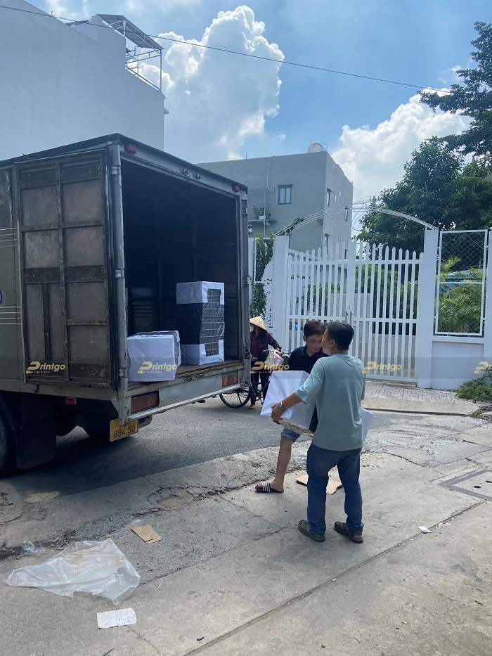 Hình ảnh xưởng sản xuất và gia công chuyên hộp cứng tại TP HCM của Printgo