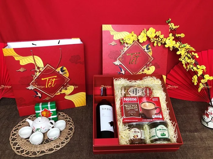 Thiết kế hộp quà Tết đẹp, sang trọng