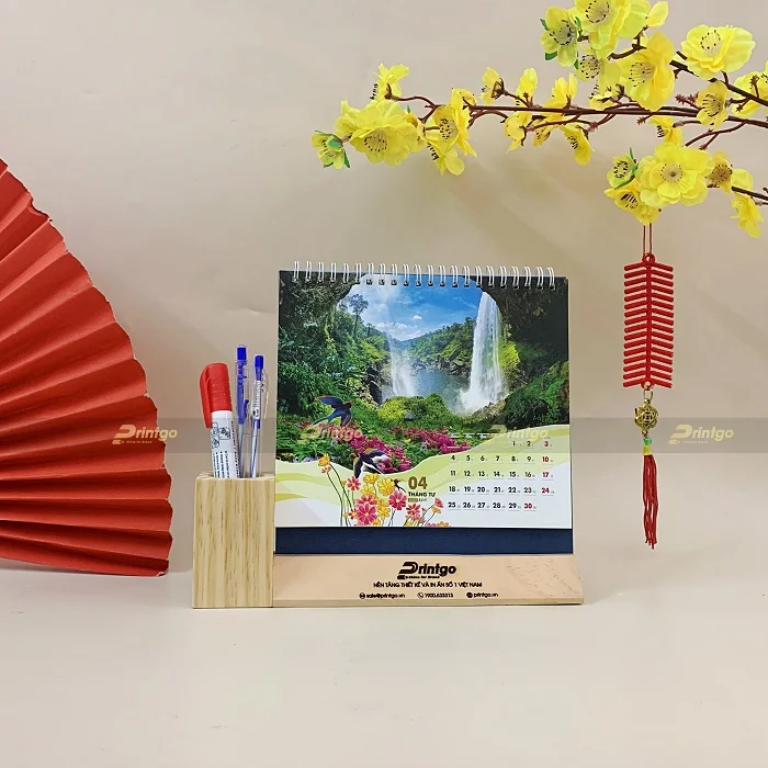 Lịch để bàn chữ A có đế gỗ