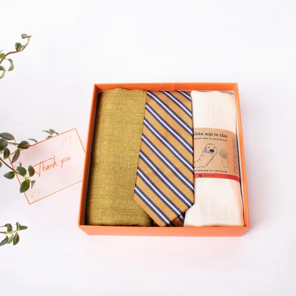 Nên tặng quà gì cho thầy cô giáo ngày 20/11? Gợi ý những món quà ý nghĩa nhất dành tặng thầy cô giáo nhân ngày nhà giáo Việt Nam
