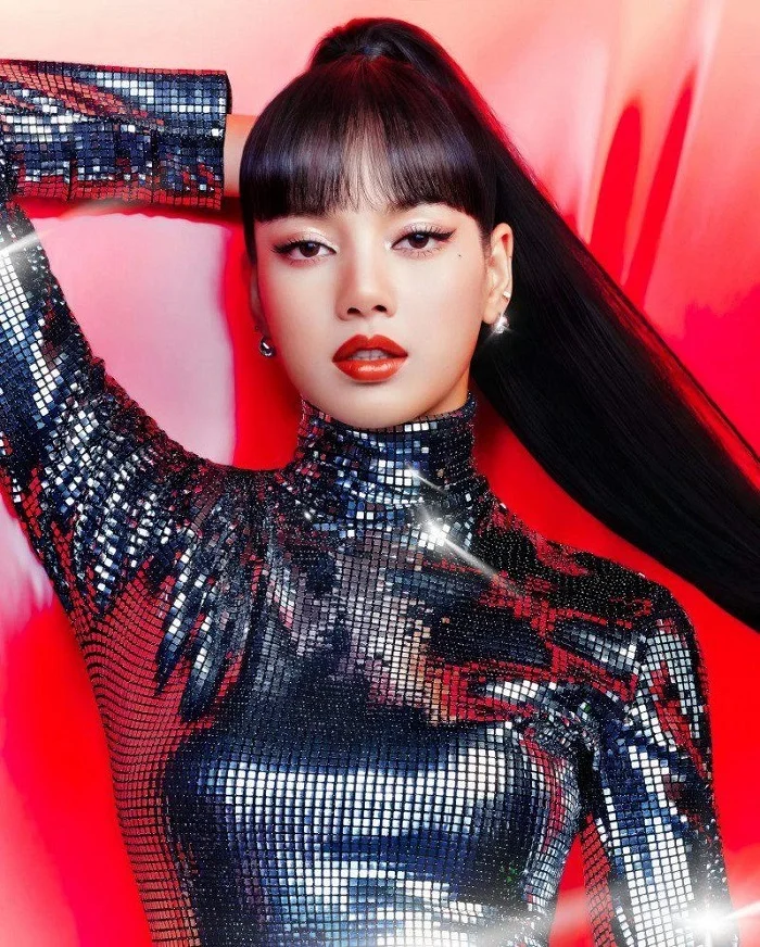 Hình ảnh Lisa Blackpink siêu ngầu, siêu chất